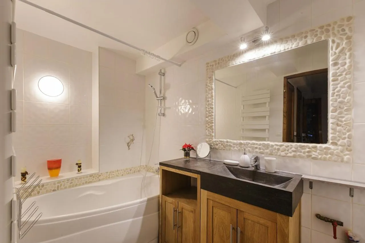 Appartement Les Cimes De Lognan 73 - Happy Rentals Chamonix 0*,  France